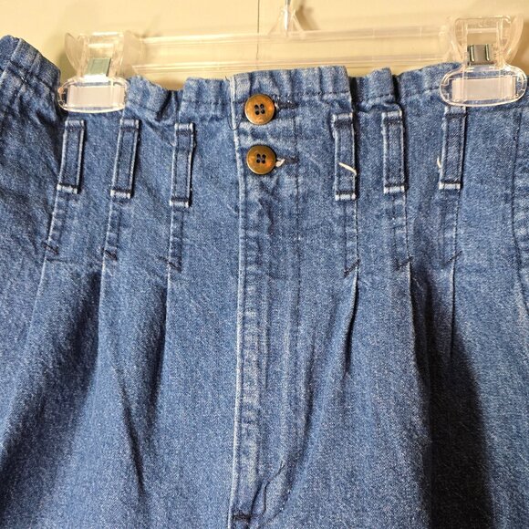 Vintage High Waisted Demin Shorts - Picture 3 of 5